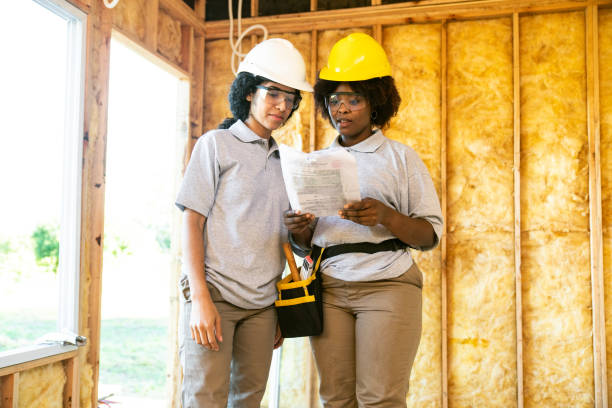 Best Local Insulation Services  in Menomonee Falls, WI